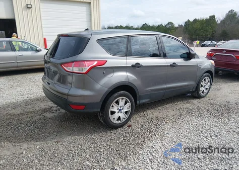 2013 Ford Escape S from USA, damaged, VIN 1FMCU0F70DUD77489